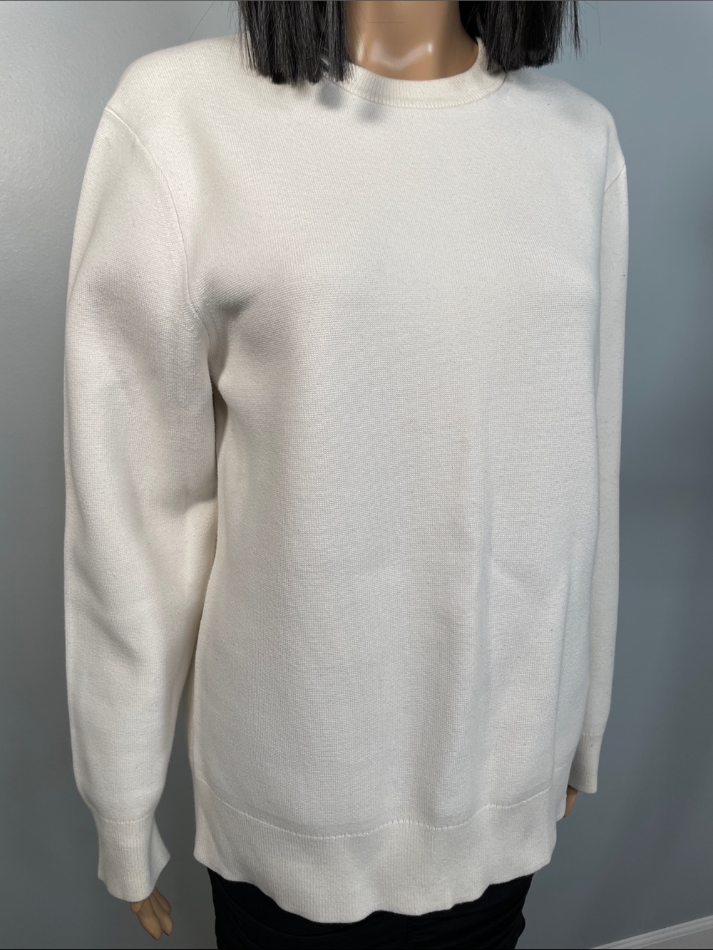 Uniqlo Men's Crewneck Sweater in Off-White/Cream